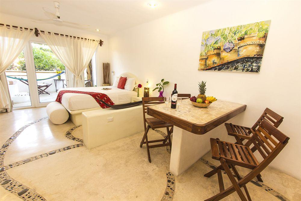 The Blue Pearl Suites Playa del Carmen Buitenkant foto
